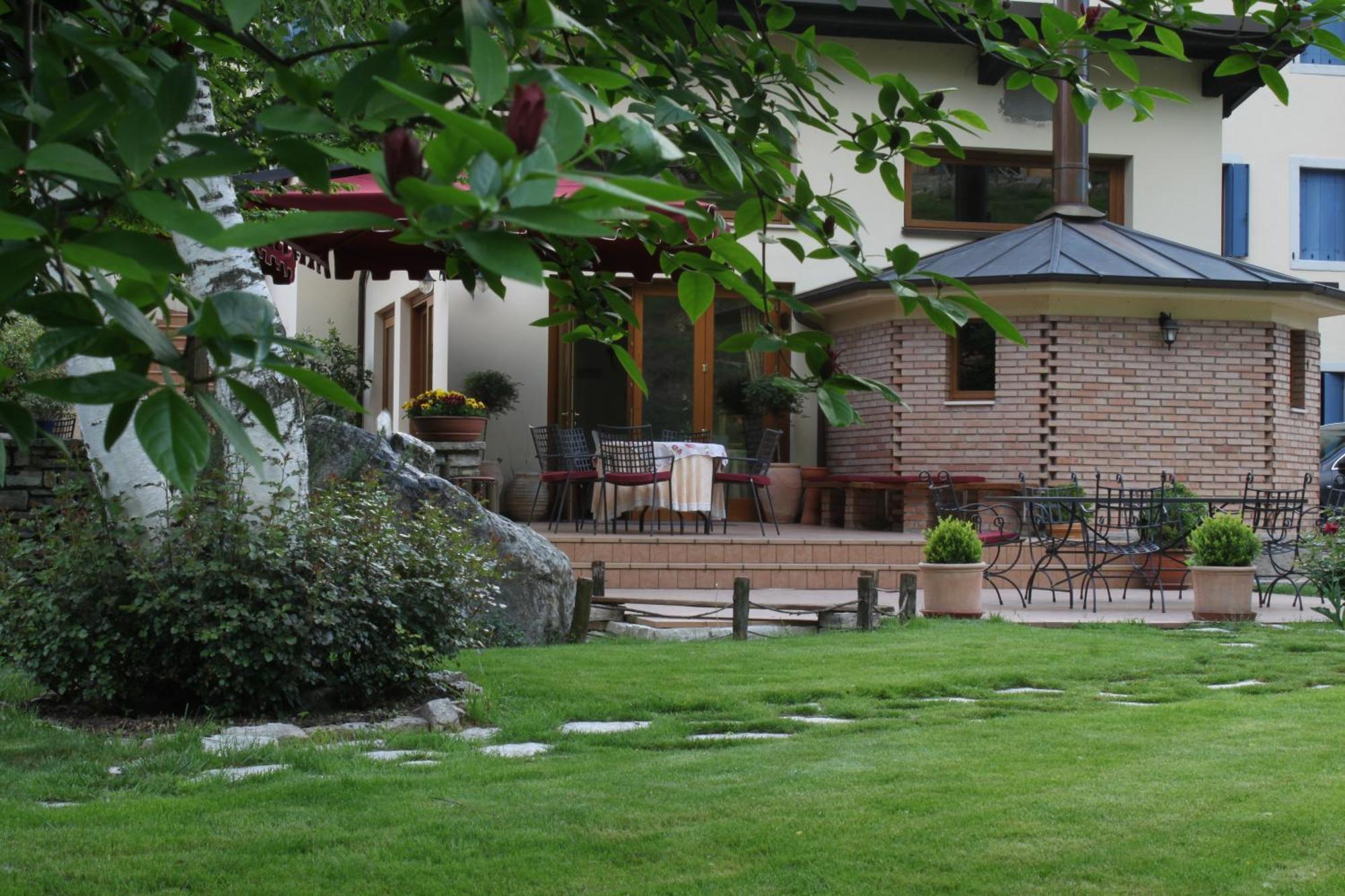 Hotel Calvi Vittorio Veneto Exterior foto